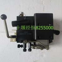 5005010-C1102 山西大运试装车油泵带支架总成/5005010-C1102