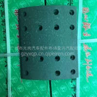 联合重卡后刹车片/后220宽、14孔