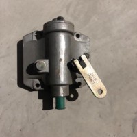 东风货车变速箱挂挡盖/DE18-300