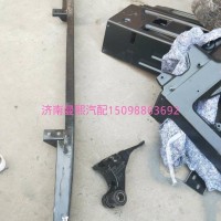 红岩杰狮前防撞梁保险杠/5172-780053