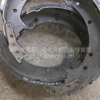 东风途逸车原厂后轮自调刹车蹄/T01