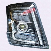 陕汽重卡德龙X5000 右前组合灯（LED/DRL）/DZ97189723361