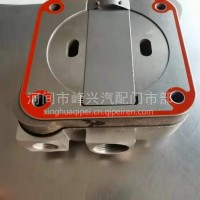 雷诺双缸气泵缸盖总成(国五)/原厂供应