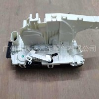 后背门中门锁总成/后背门中门锁总成