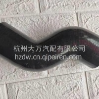 1300-408060上汽红岩新金刚杰狮发动机下水软管/1300-408060