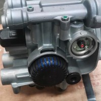 中国重汽亲人配件重汽豪沃T7 汕德卡C7豪翰干燥器总成WG9000360417/WG9000360417