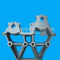 重汽豪沃车架底盘支架/123