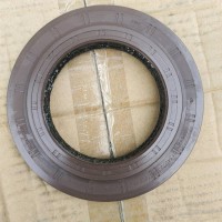 欧曼原厂后桥差速器角齿油封82.5/140/16/JY2402R240-040-B