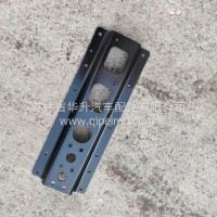 一汽解放J6P右后挡泥板支架/5103392-69S