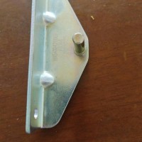 欧曼原厂左下工具箱锁扣/H4541042000A0