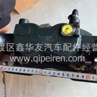 东风多利卡/东风凯普特/东风福瑞卡前桥制动钳总成/L0300030107A0-34