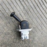 重汽豪沃手控阀/WG9000360522