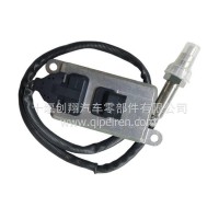 适用于依维柯欧六氮氧传感器-扁5针-前黑/5WK96720A 5801777219