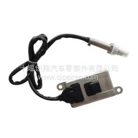 适用于依维柯氮氧传感器-扁5针-前黑/5801754014 5WK96775A