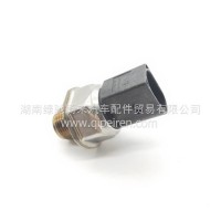 燃油轨压力传感器 04L906054F 适用于大众汽车/04L906054F
