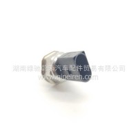 森萨塔燃油轨压力传感器85PP04-03 A2C00012885-02适用于陆地路虎揽胜/85PP04-03