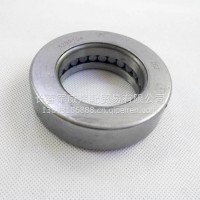 解放J6前桥前轴导向轴承/329910A