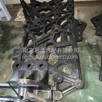 柳汽乘龙左前接梁焊合件/2801115A024A0
