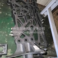 柳汽乘龙车架左前接梁焊合件/4H7YC60D33X1C-2801115B0