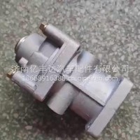 3514V66-010东风多利卡刹车总泵/3514V66-010
