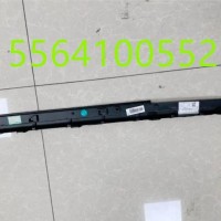 重汽豪沃TH7右门框上导轨支架/WG1664619067