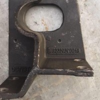 重汽豪沃离合器助力缸支架/WG2229260016