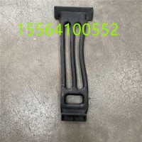 A7T7HC7H汕德卡后轮挡泥板橡胶拉带上盖拉条./WG9326550936