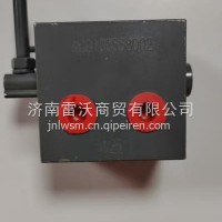 WG9100558002重汽豪沃ZZ1167军车油箱换向转换阀开关/WG9100558002