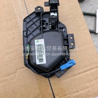 汕德卡左车门内扣手/712W62680-1221