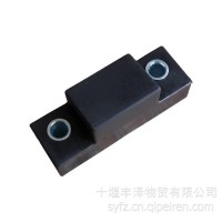 东风猛士EQ2050机盖缓冲块 垫块 胶垫/84C21-02092
