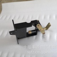 东风康明斯EQ246/2102N变速箱操纵机构支架带套管衬套17A07B-03220/17A07B-03220