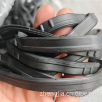 东风康明斯lSDE摇臂室盖垫/4899231/5681469