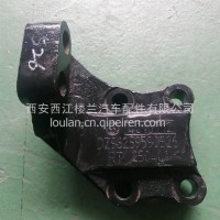 陕汽德龙M3000S/右前发动机支架/DZ96259590526
