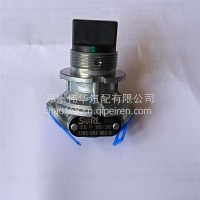 取力器开关-小孔-A0019976136/17050030030-北奔差速锁二位三通阀/A0019976136/17050030030
