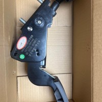D9加速踏板总成1108010-T0101/1108010-T0101