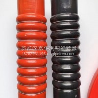 豪沃中冷管/712W96301-0017