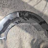 HD90009440187前轮防尘罩右5.5/7.5轮毂单元0108底板陕汽重卡/HD90009440187